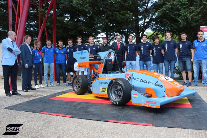 ESAB Patrocina al equipo de carreras de Formula Student